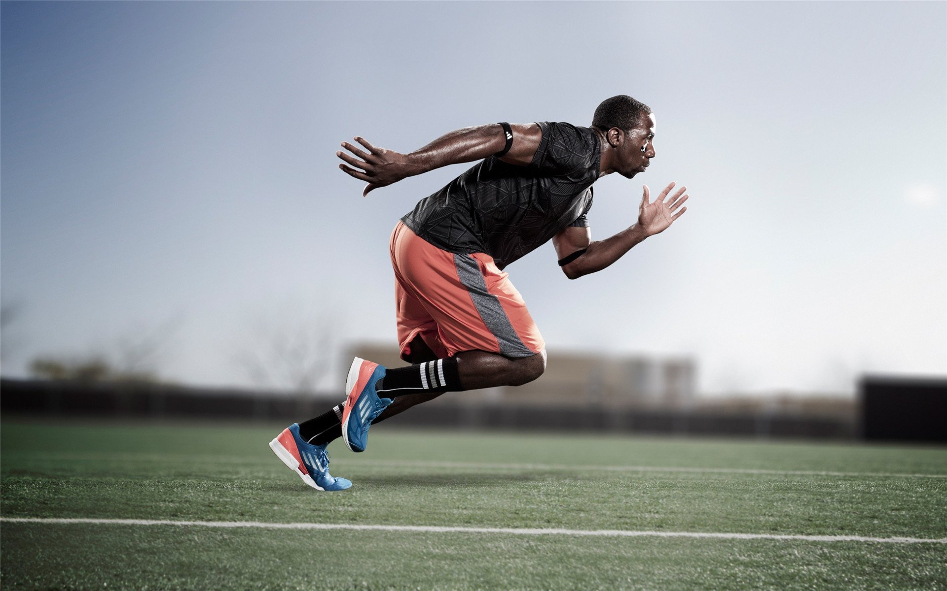 高水平防守对决中双方都未能破门比赛悬念持续至终场哨响